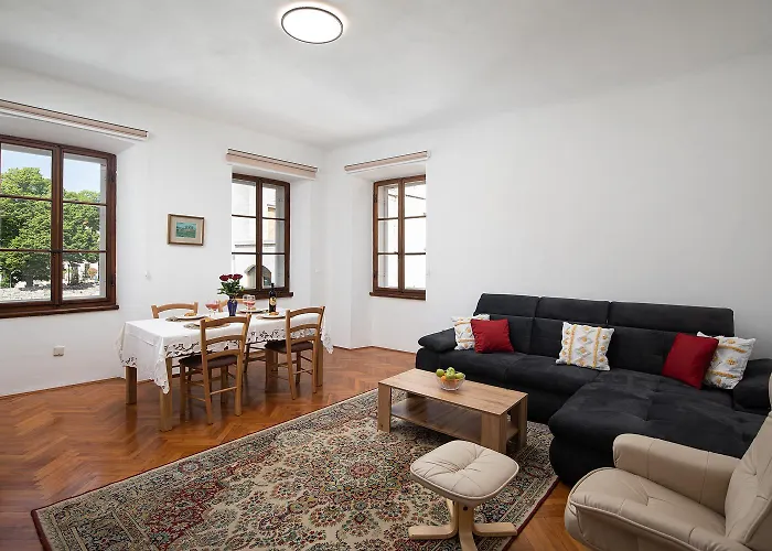 Zerostrasse View Apartman Pula