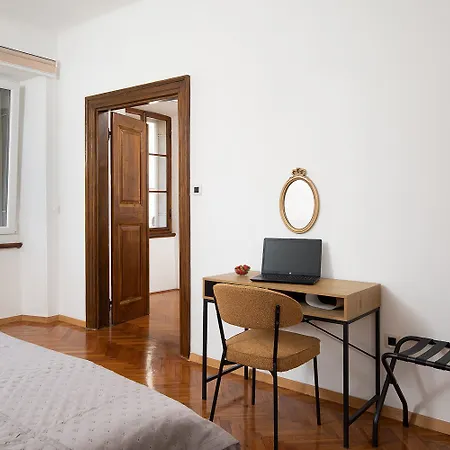 Apartament Zerostrasse View