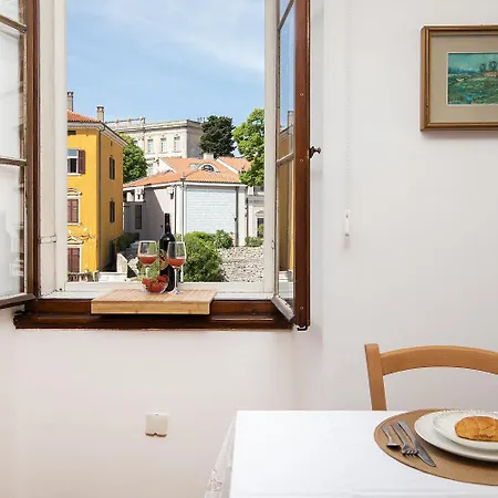 Apartment Zerostasse View Pula