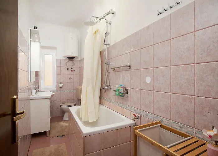 Zerostrasse View Πούλα