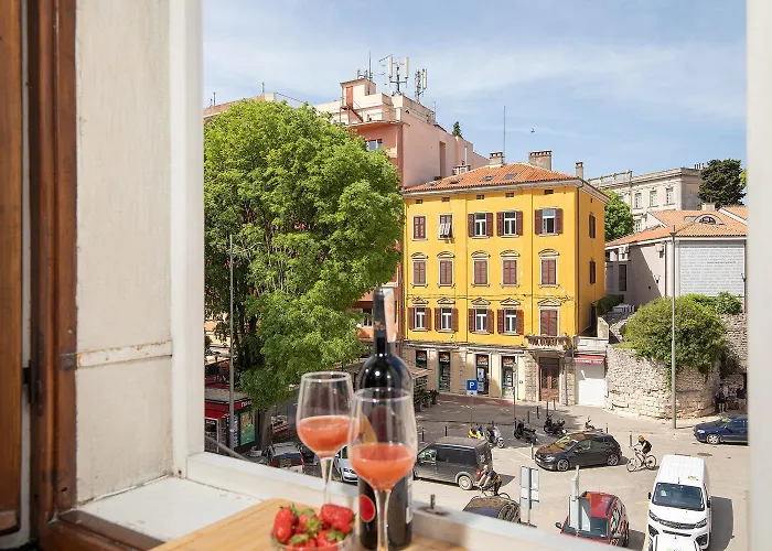 Zerostrasse View * Πούλα